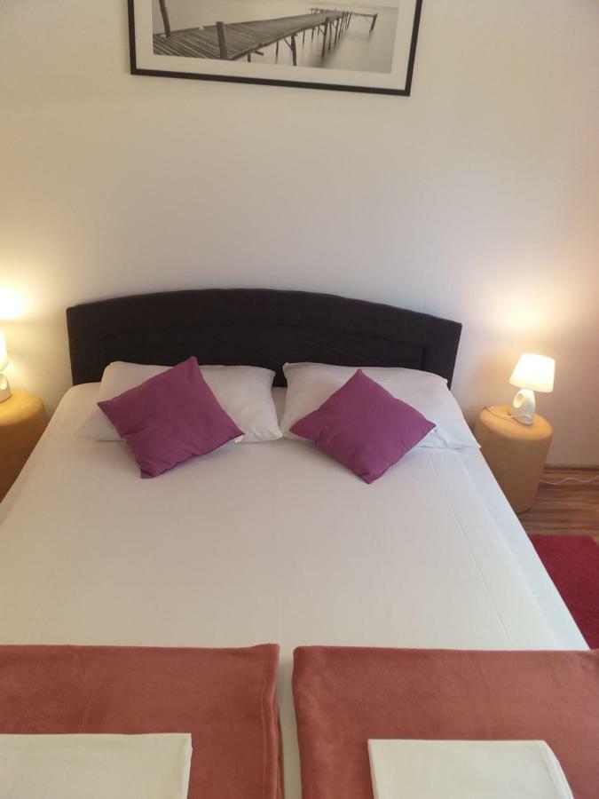 Apartment Yelena Rose West Zadar Eksteriør billede