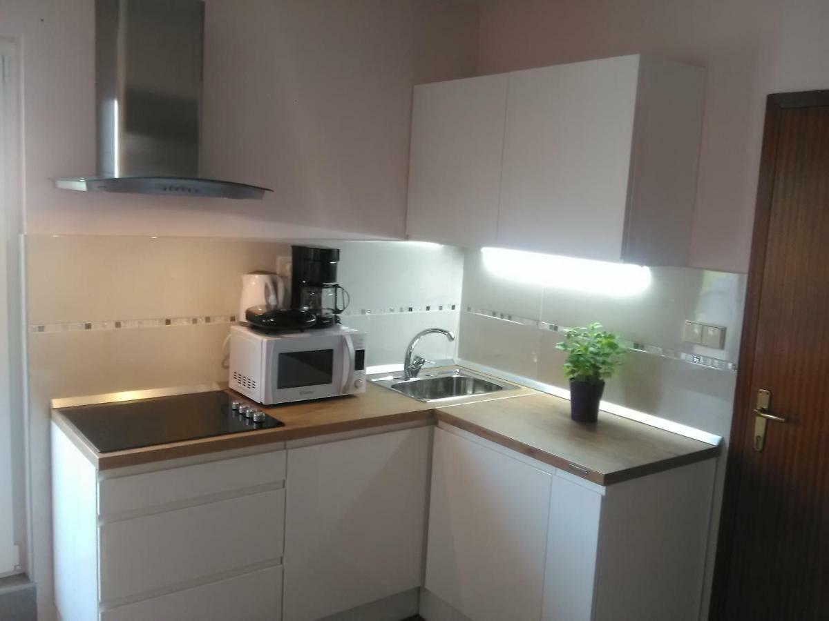 Apartment Yelena Rose West Zadar Eksteriør billede