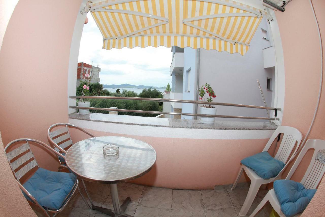 Apartment Yelena Rose West Zadar Eksteriør billede
